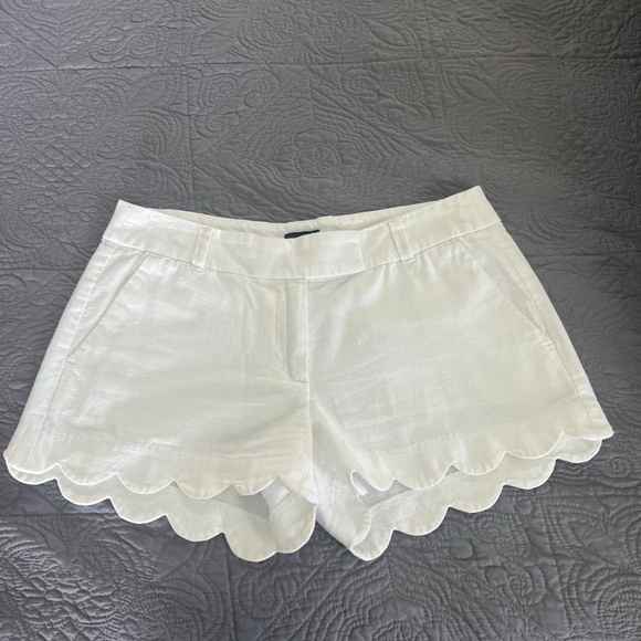 J. Crew Factory White Scalloped Shorts Size 4 - Picture 1 of 6
